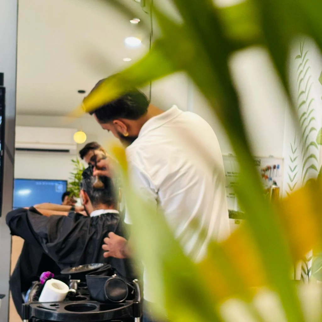 Expert Hair Services in Malviya Nagar Jaipur​