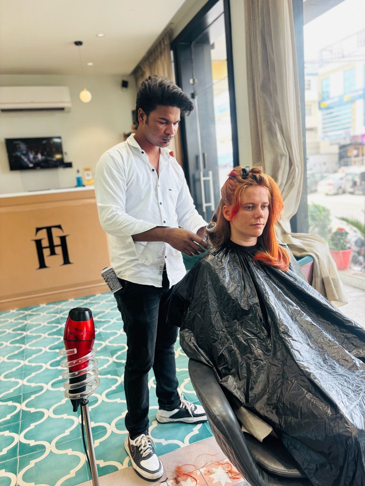 Unisex Salon in Malviya Nagar Jaipur