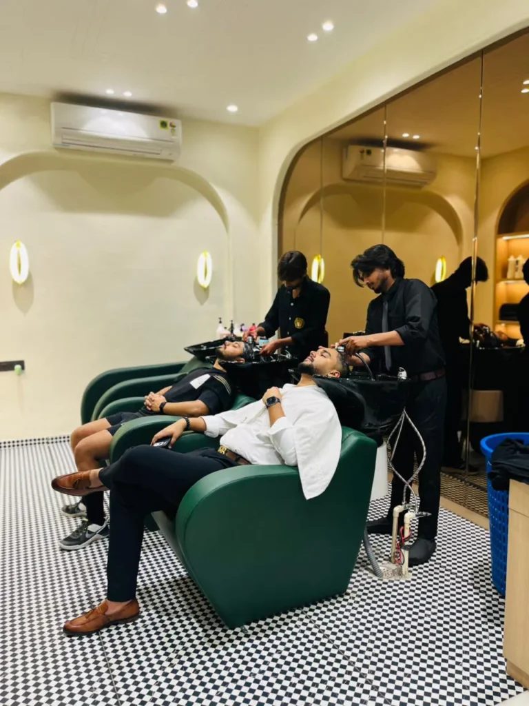 Best Hair Salon Service in Malviya Nagar Jaipur